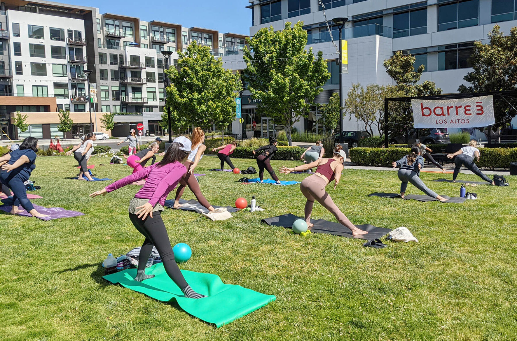 07_07_21_BIZ_gyms_barre3.jpg